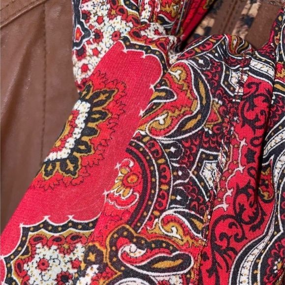 Vintage Paisley Scarf by: Fantas-Eyes Inc. - Bid Now = Discounted Shipping - Picture 2 of 9